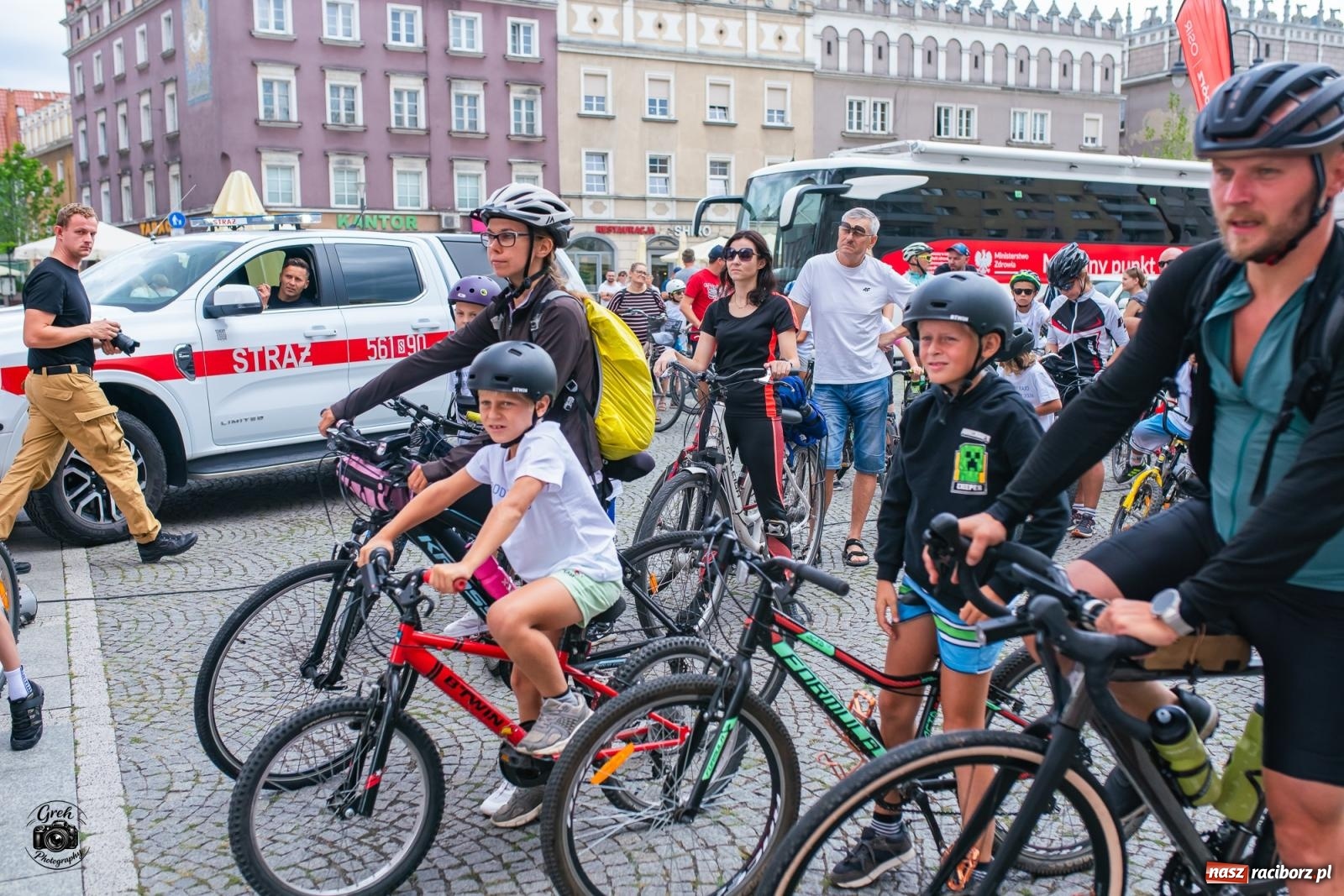 Zdjęcie w galerii na portalu naszraciborz.pl: Rodzinny rajd połączył mieszkańców regionu. Tak wyglądała rowerowa część strażackiego Memoriału [FOTO i WIDEO] wiadomości z regionu