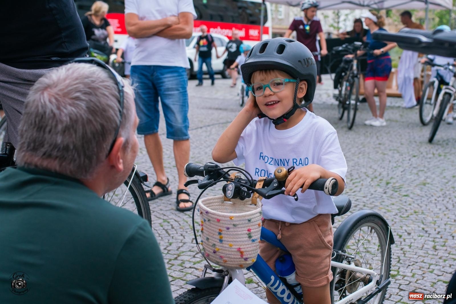 Zdjęcie w galerii na portalu naszraciborz.pl: Rodzinny rajd połączył mieszkańców regionu. Tak wyglądała rowerowa część strażackiego Memoriału [FOTO i WIDEO] wiadomości z regionu
