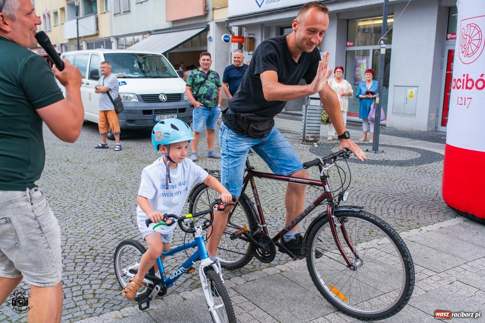 Zdjęcie w galerii na portalu naszraciborz.pl: Rodzinny rajd połączył mieszkańców regionu. Tak wyglądała rowerowa część strażackiego Memoriału [FOTO i WIDEO] wiadomości z regionu