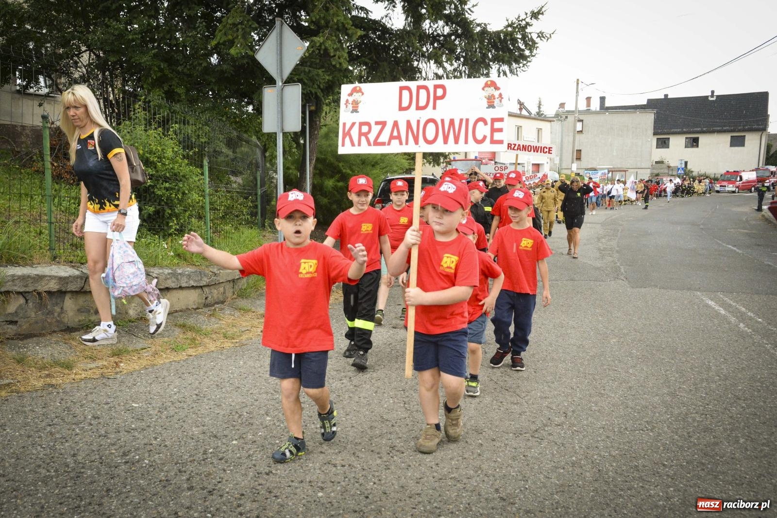 Zdjęcie w galerii na portalu naszraciborz.pl: Młodzi strażacy opanowali Bojanów [FOTO i WIDEO] wiadomości z regionu