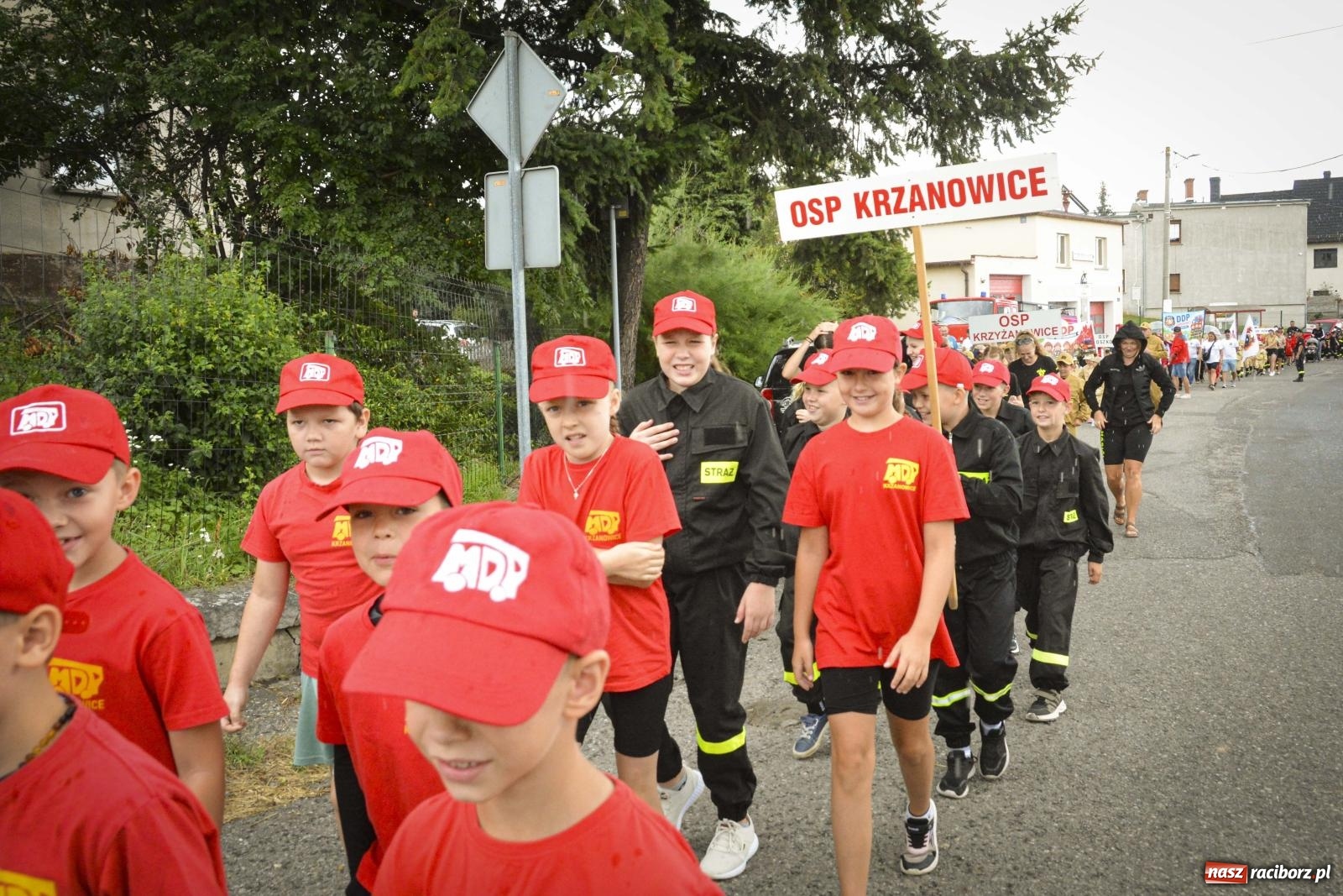 Zdjęcie w galerii na portalu naszraciborz.pl: Młodzi strażacy opanowali Bojanów [FOTO i WIDEO] wiadomości z regionu