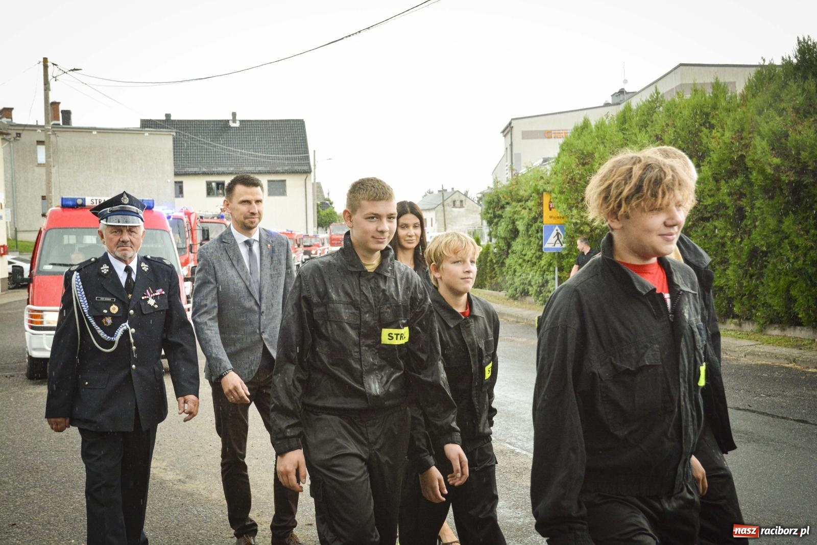 Zdjęcie w galerii na portalu naszraciborz.pl: Młodzi strażacy opanowali Bojanów [FOTO i WIDEO] wiadomości z regionu