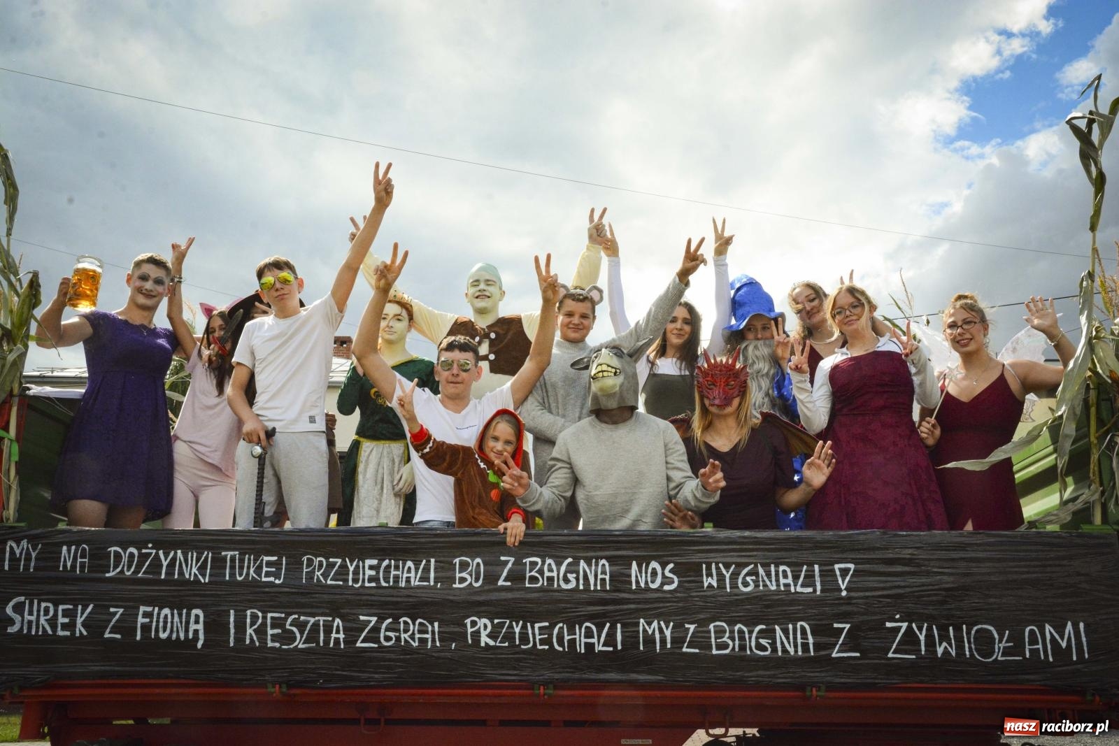 Zdjęcie w galerii na portalu naszraciborz.pl: Dożynki Gminy Rudnik. Barwny korowód wyruszył z Łubowic do Grzegorzowic [FOTO i WIDEO] wiadomości z regionu