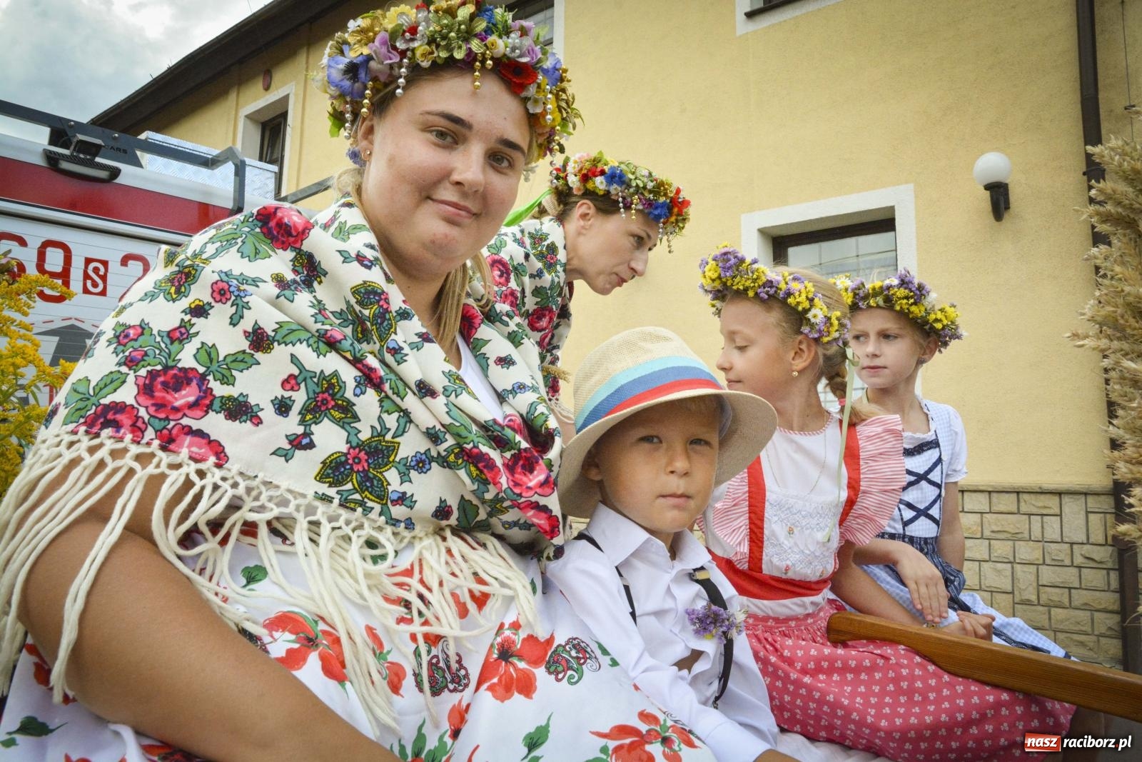 Zdjęcie w galerii na portalu naszraciborz.pl: Dożynki Gminy Rudnik. Barwny korowód wyruszył z Łubowic do Grzegorzowic [FOTO i WIDEO] wiadomości z regionu