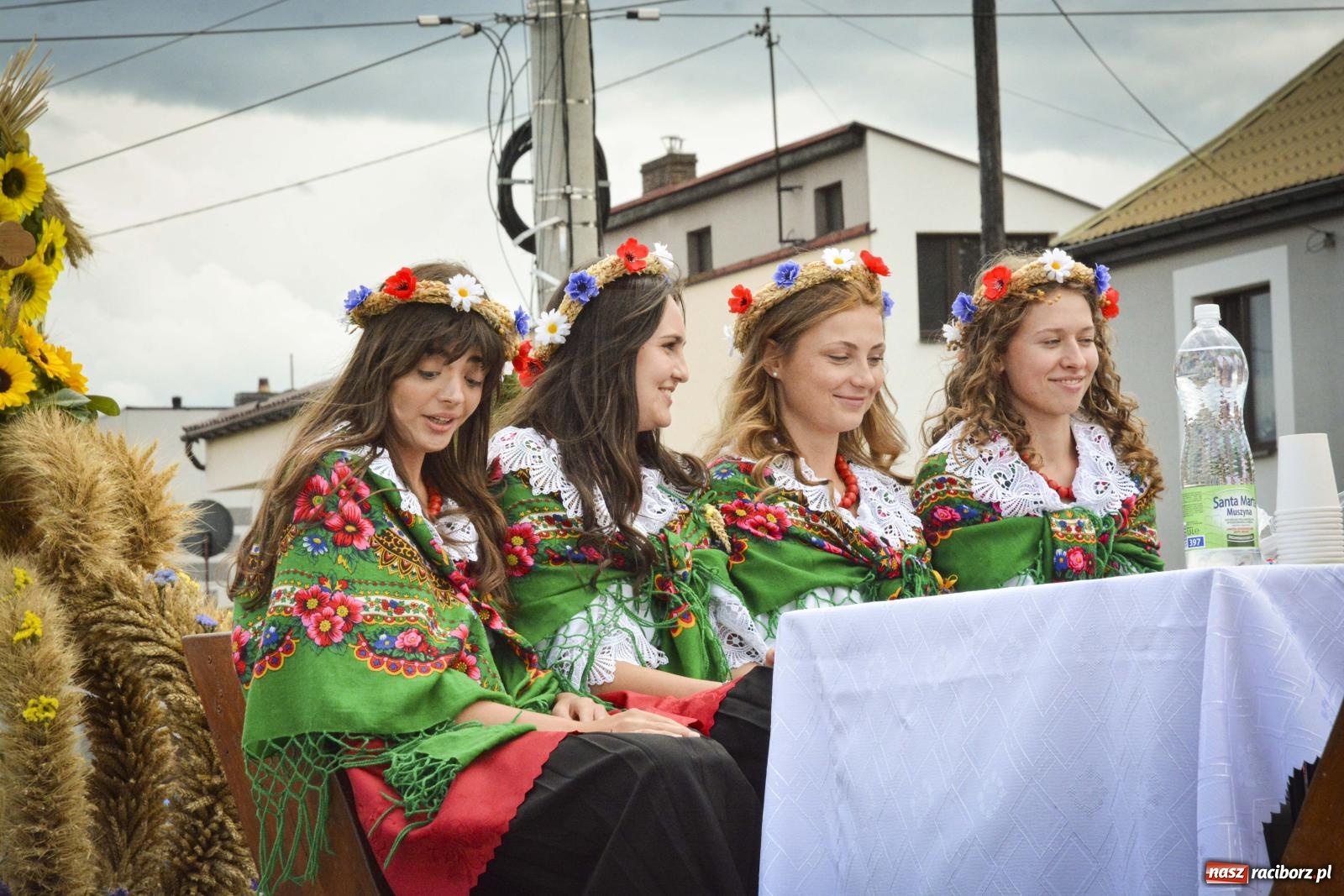 Zdjęcie w galerii na portalu naszraciborz.pl: Dożynki Gminy Rudnik. Barwny korowód wyruszył z Łubowic do Grzegorzowic [FOTO i WIDEO] wiadomości z regionu