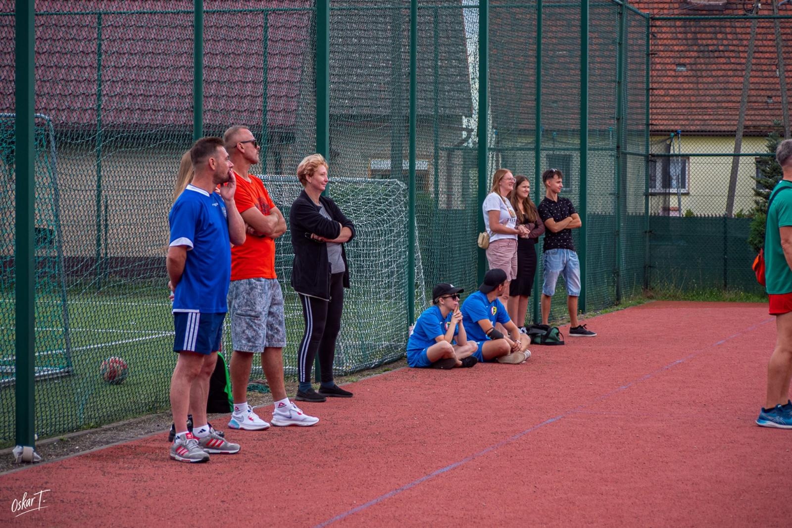 Zdjęcie w galerii na portalu naszraciborz.pl: Szymocice zdominowały ligę podwórkową sołectw. Dwie drużyny na czele [FOTO] wiadomości z regionu