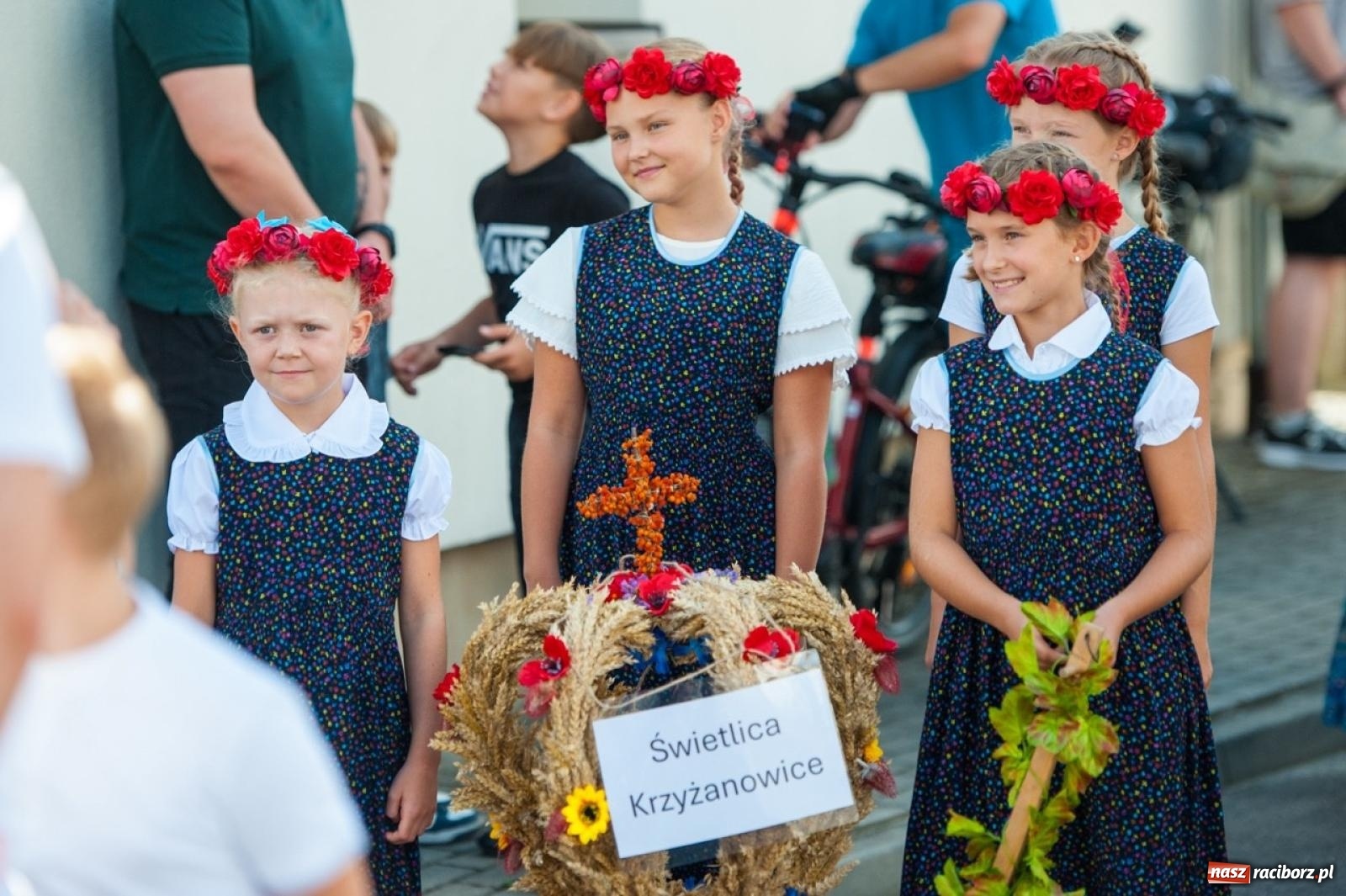Zdjęcie w galerii na portalu naszraciborz.pl: Dożynki w Krzyżanowicach na bis! Tak mieszkańcy świętowali zakończenie żniw [FOTO] wiadomości z regionu