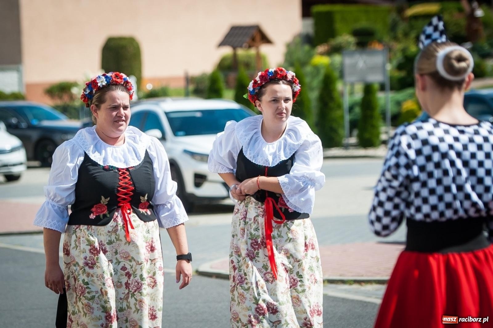 Zdjęcie w galerii na portalu naszraciborz.pl: Dożynki w Krzyżanowicach na bis! Tak mieszkańcy świętowali zakończenie żniw [FOTO] wiadomości z regionu