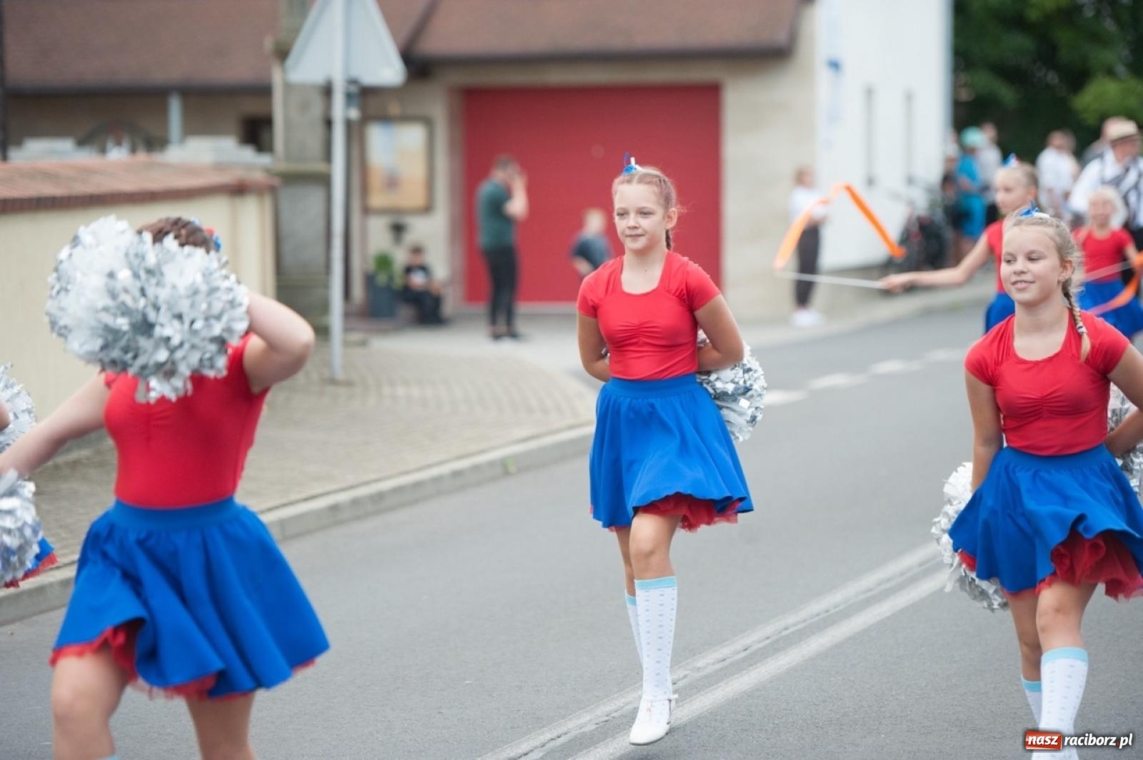 Zdjęcie w galerii na portalu naszraciborz.pl: Dożynki w Krzyżanowicach na bis! Tak mieszkańcy świętowali zakończenie żniw [FOTO] wiadomości z regionu