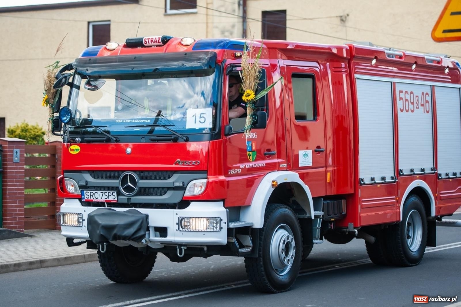 Zdjęcie w galerii na portalu naszraciborz.pl: Dożynki w Krzyżanowicach na bis! Tak mieszkańcy świętowali zakończenie żniw [FOTO] wiadomości z regionu