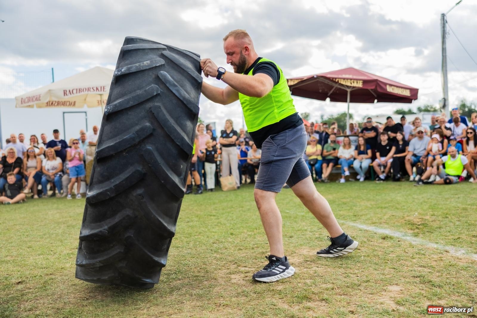 Zdjęcie w galerii na portalu naszraciborz.pl: Puchar został w Grzegorzowicach. Paweł Malcharczyk wygrał Strongfarmera 2026 wiadomości z regionu