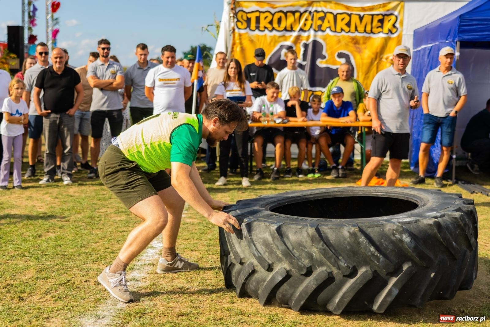 Zdjęcie w galerii na portalu naszraciborz.pl: Puchar został w Grzegorzowicach. Paweł Malcharczyk wygrał Strongfarmera 2026 wiadomości z regionu