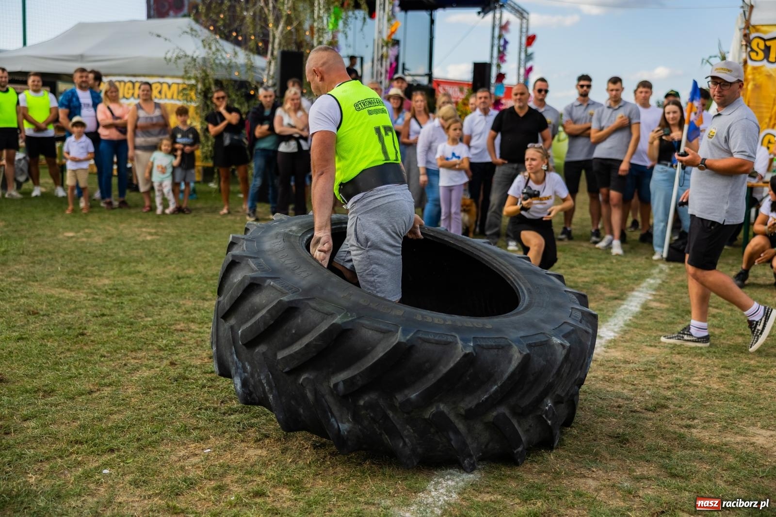 Zdjęcie w galerii na portalu naszraciborz.pl: Puchar został w Grzegorzowicach. Paweł Malcharczyk wygrał Strongfarmera 2026 wiadomości z regionu