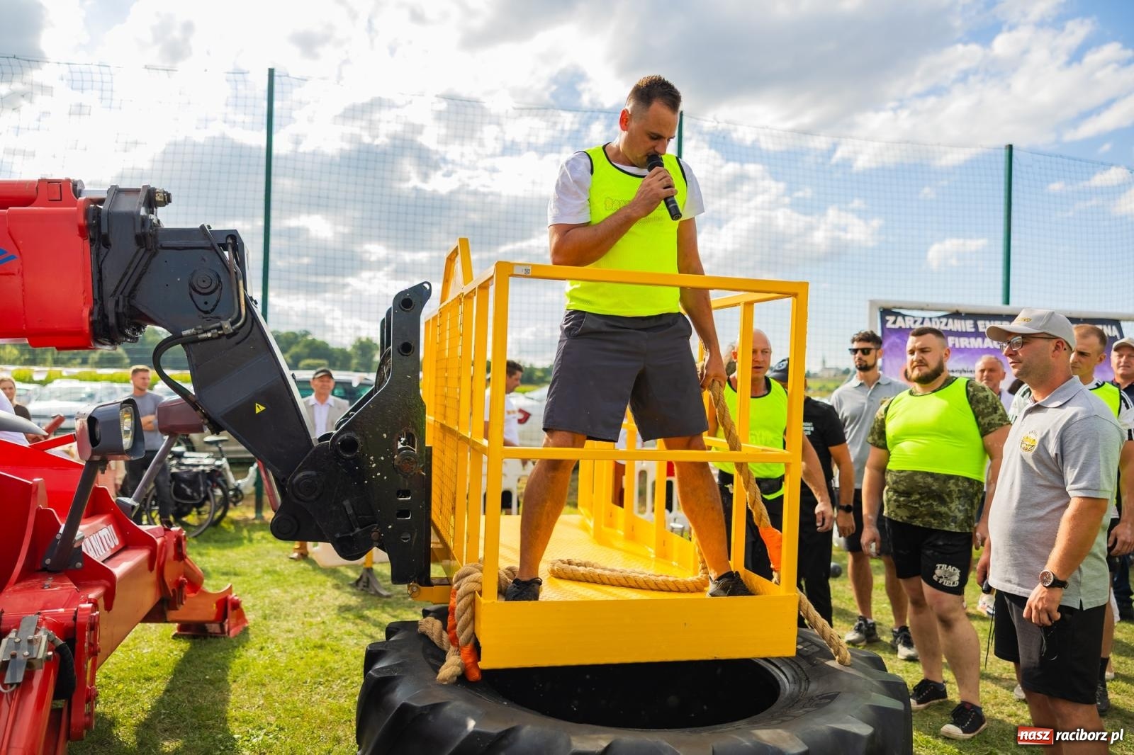 Zdjęcie w galerii na portalu naszraciborz.pl: Puchar został w Grzegorzowicach. Paweł Malcharczyk wygrał Strongfarmera 2026 wiadomości z regionu