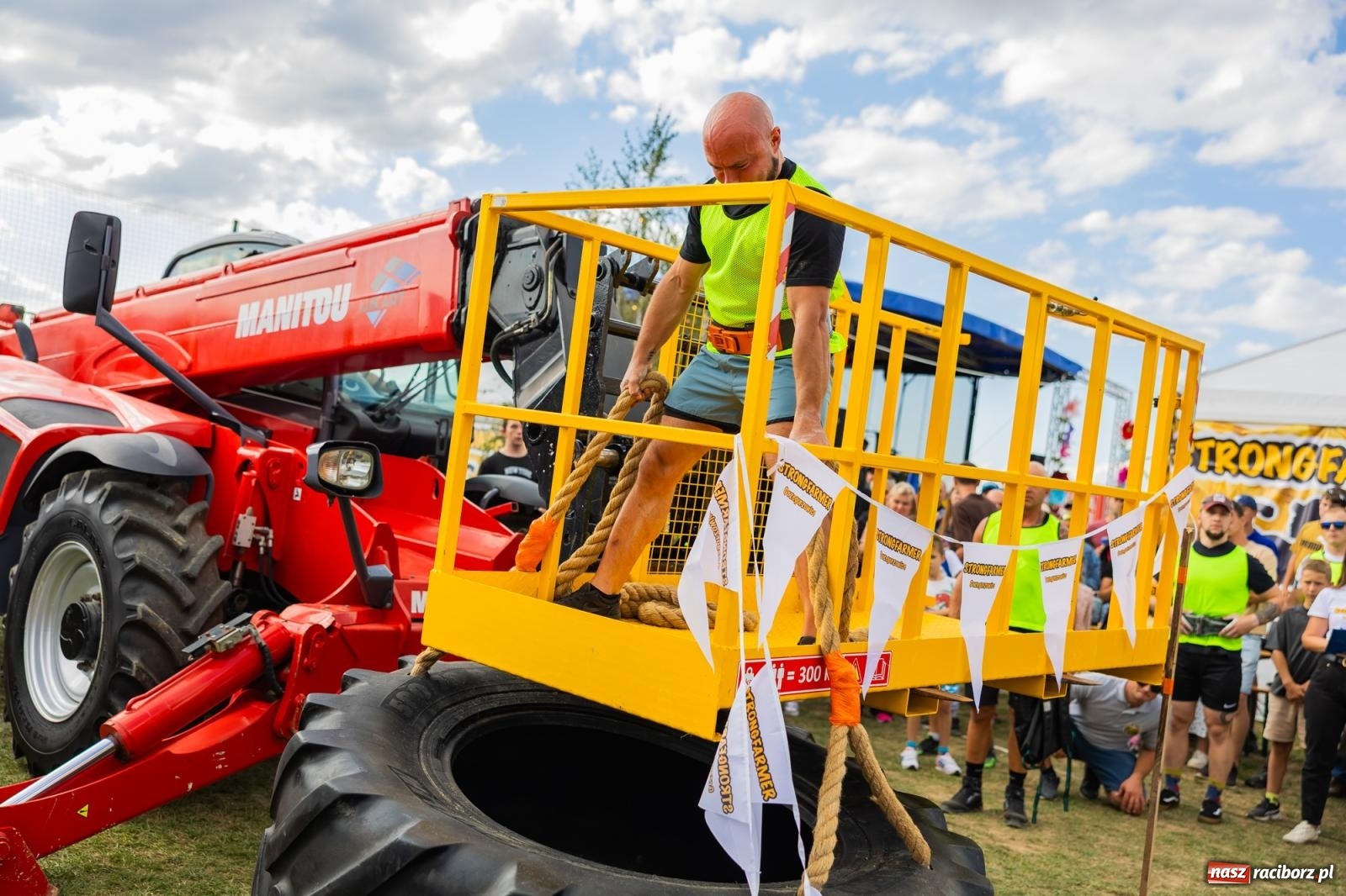 Zdjęcie w galerii na portalu naszraciborz.pl: Puchar został w Grzegorzowicach. Paweł Malcharczyk wygrał Strongfarmera 2026 wiadomości z regionu