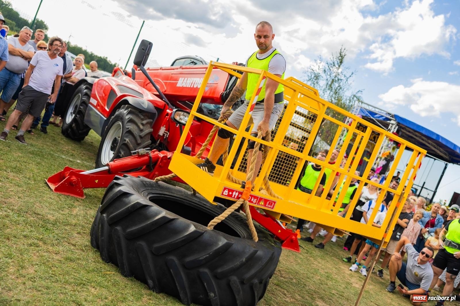Zdjęcie w galerii na portalu naszraciborz.pl: Puchar został w Grzegorzowicach. Paweł Malcharczyk wygrał Strongfarmera 2026 wiadomości z regionu