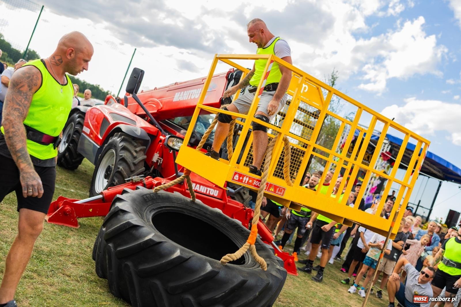 Zdjęcie w galerii na portalu naszraciborz.pl: Puchar został w Grzegorzowicach. Paweł Malcharczyk wygrał Strongfarmera 2026 wiadomości z regionu