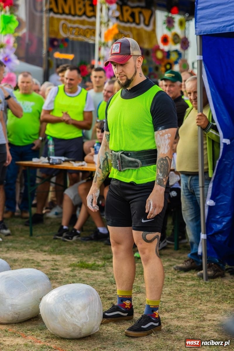 Zdjęcie w galerii na portalu naszraciborz.pl: Puchar został w Grzegorzowicach. Paweł Malcharczyk wygrał Strongfarmera 2026 wiadomości z regionu