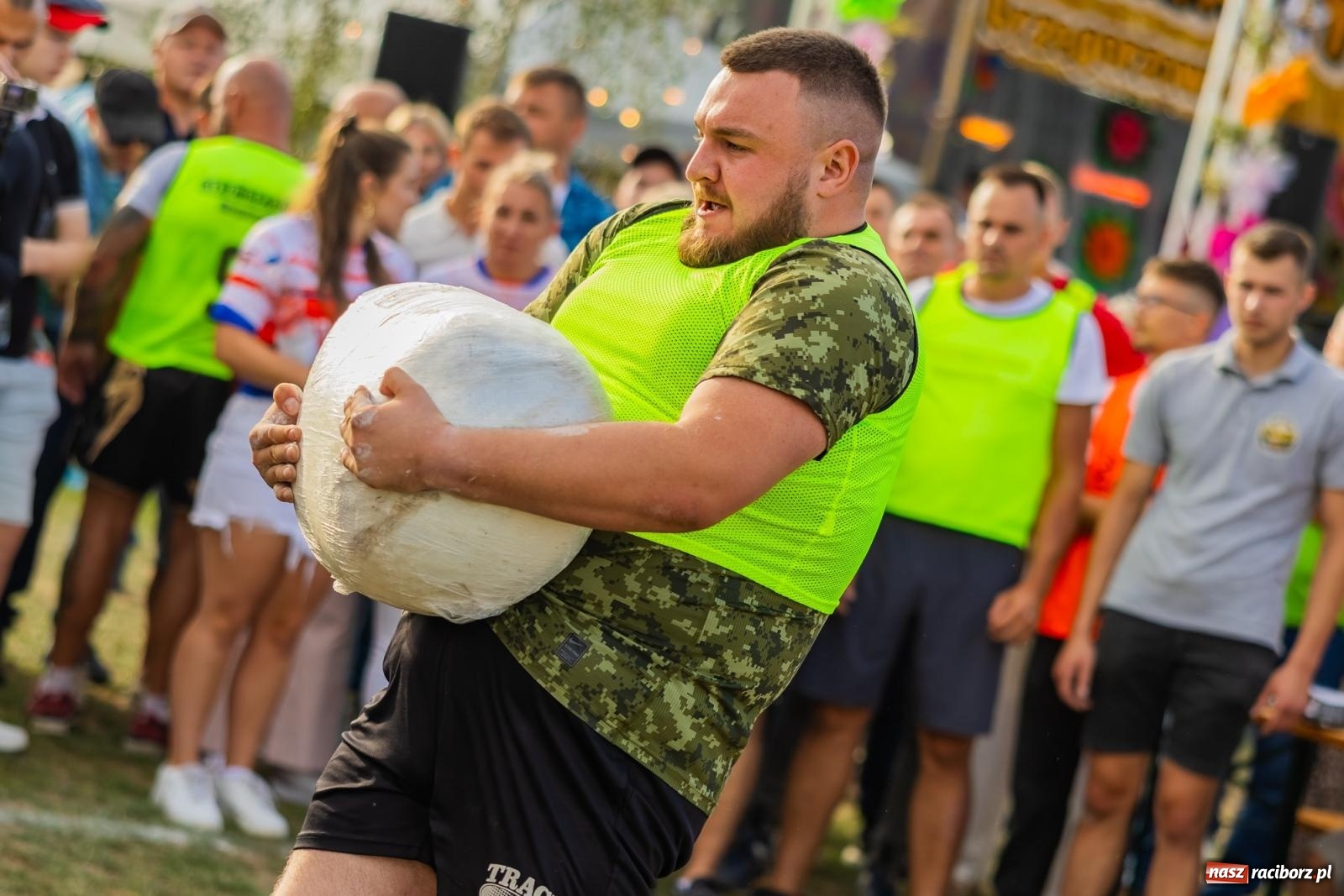 Zdjęcie w galerii na portalu naszraciborz.pl: Puchar został w Grzegorzowicach. Paweł Malcharczyk wygrał Strongfarmera 2026 wiadomości z regionu