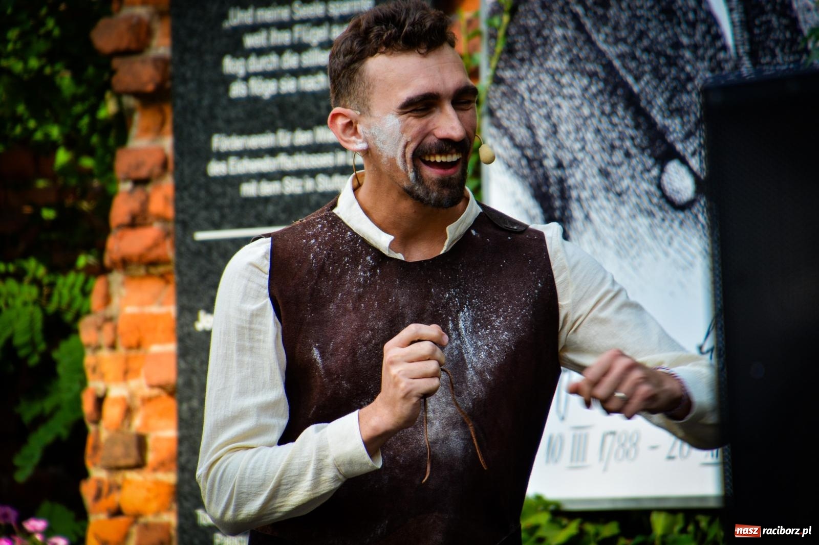 Zdjęcie w galerii na portalu naszraciborz.pl: Teatr, taniec i historia w romantycznym otoczeniu wiadomości z regionu