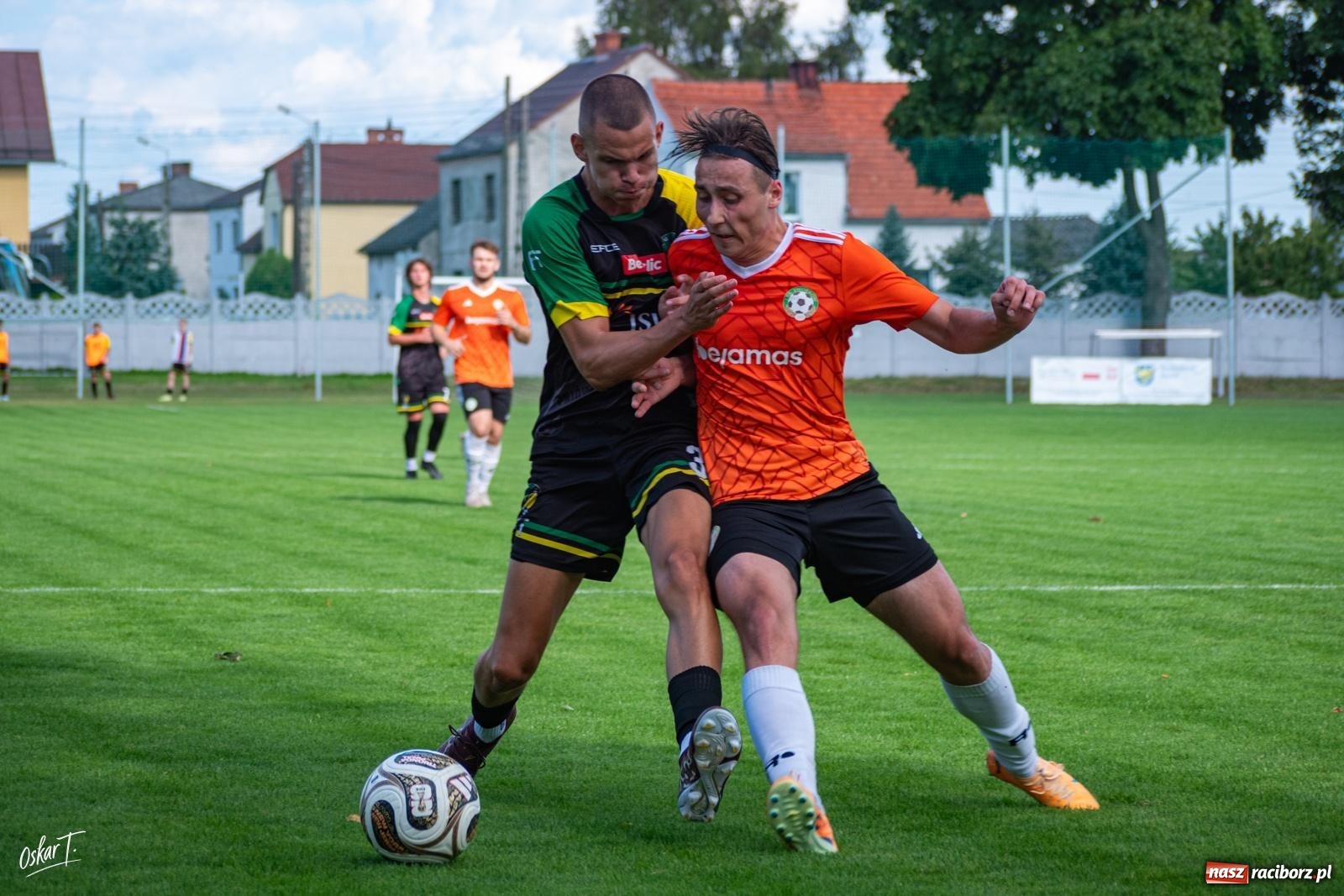 Zdjęcie w galerii na portalu naszraciborz.pl: Hat-trick Strzelczyka, dublet Legierskiego. Tworków z pewną wygraną [FOTO] wiadomości z regionu