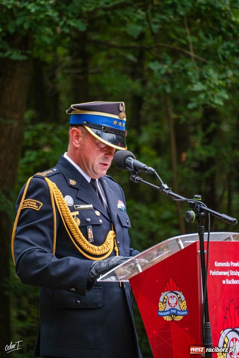 Zdjęcie w galerii na portalu naszraciborz.pl: 34. rocznica pożaru lasów. Hołd dla strażaków, którzy zginęli w walce z żywiołem wiadomości z regionu