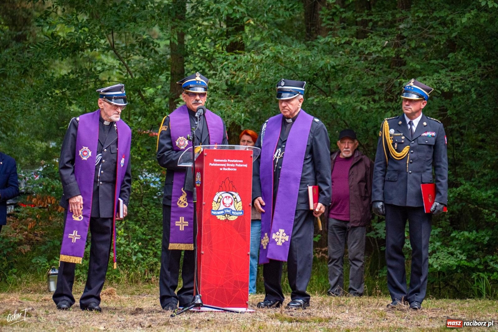 Zdjęcie w galerii na portalu naszraciborz.pl: 34. rocznica pożaru lasów. Hołd dla strażaków, którzy zginęli w walce z żywiołem wiadomości z regionu