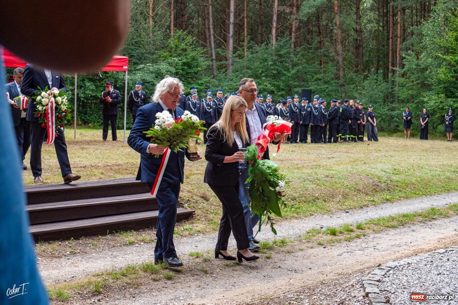 Zdjęcie w galerii na portalu naszraciborz.pl: 34. rocznica pożaru lasów. Hołd dla strażaków, którzy zginęli w walce z żywiołem wiadomości z regionu