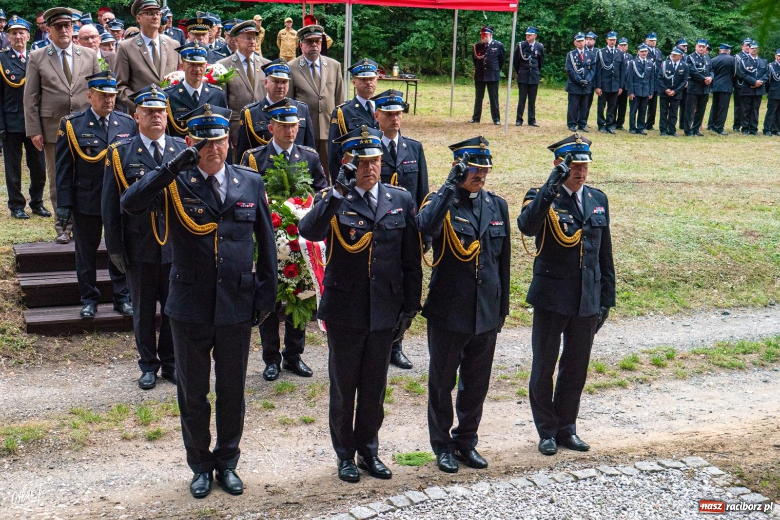 Zdjęcie w galerii na portalu naszraciborz.pl: 34. rocznica pożaru lasów. Hołd dla strażaków, którzy zginęli w walce z żywiołem wiadomości z regionu