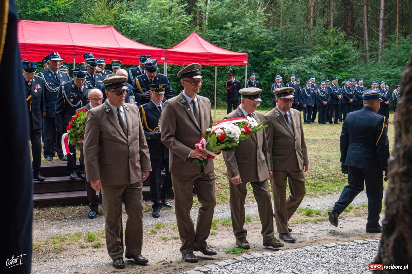 Zdjęcie w galerii na portalu naszraciborz.pl: 34. rocznica pożaru lasów. Hołd dla strażaków, którzy zginęli w walce z żywiołem wiadomości z regionu