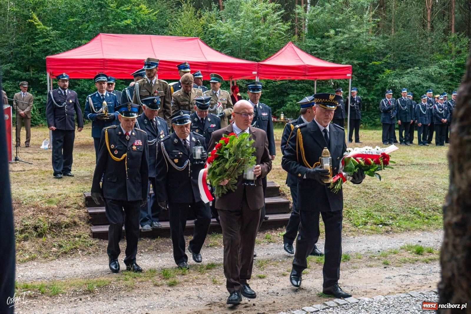 Zdjęcie w galerii na portalu naszraciborz.pl: 34. rocznica pożaru lasów. Hołd dla strażaków, którzy zginęli w walce z żywiołem wiadomości z regionu