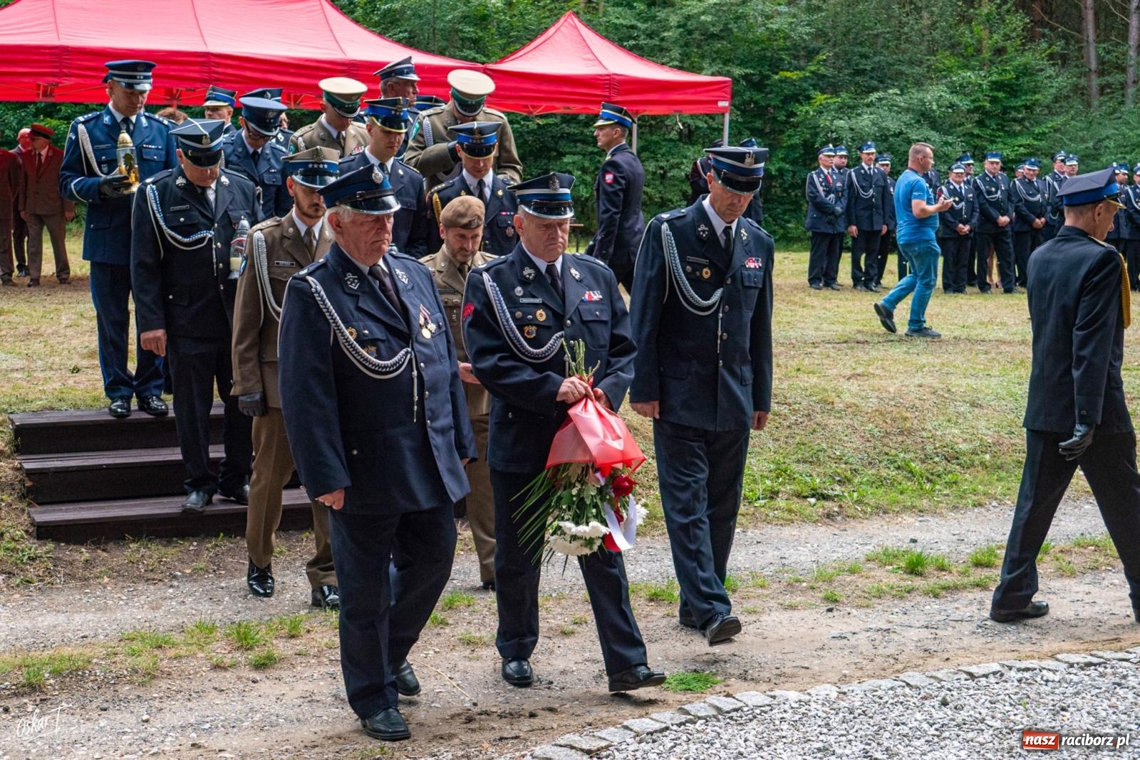 Zdjęcie w galerii na portalu naszraciborz.pl: 34. rocznica pożaru lasów. Hołd dla strażaków, którzy zginęli w walce z żywiołem wiadomości z regionu