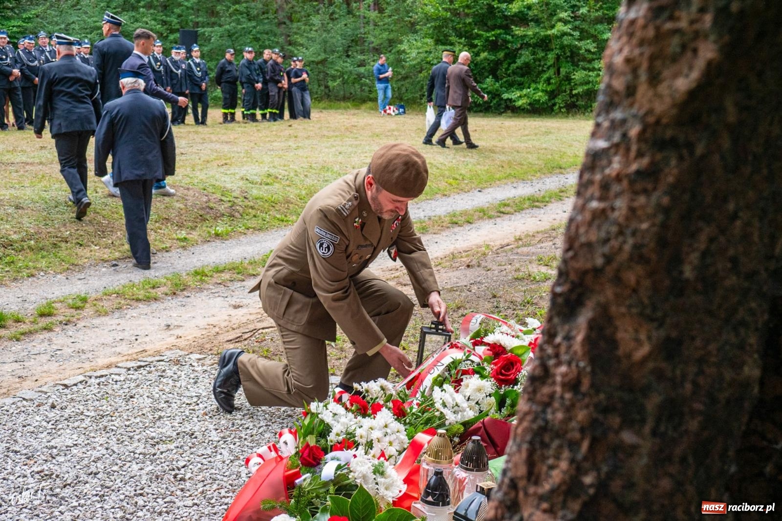 Zdjęcie w galerii na portalu naszraciborz.pl: 34. rocznica pożaru lasów. Hołd dla strażaków, którzy zginęli w walce z żywiołem wiadomości z regionu