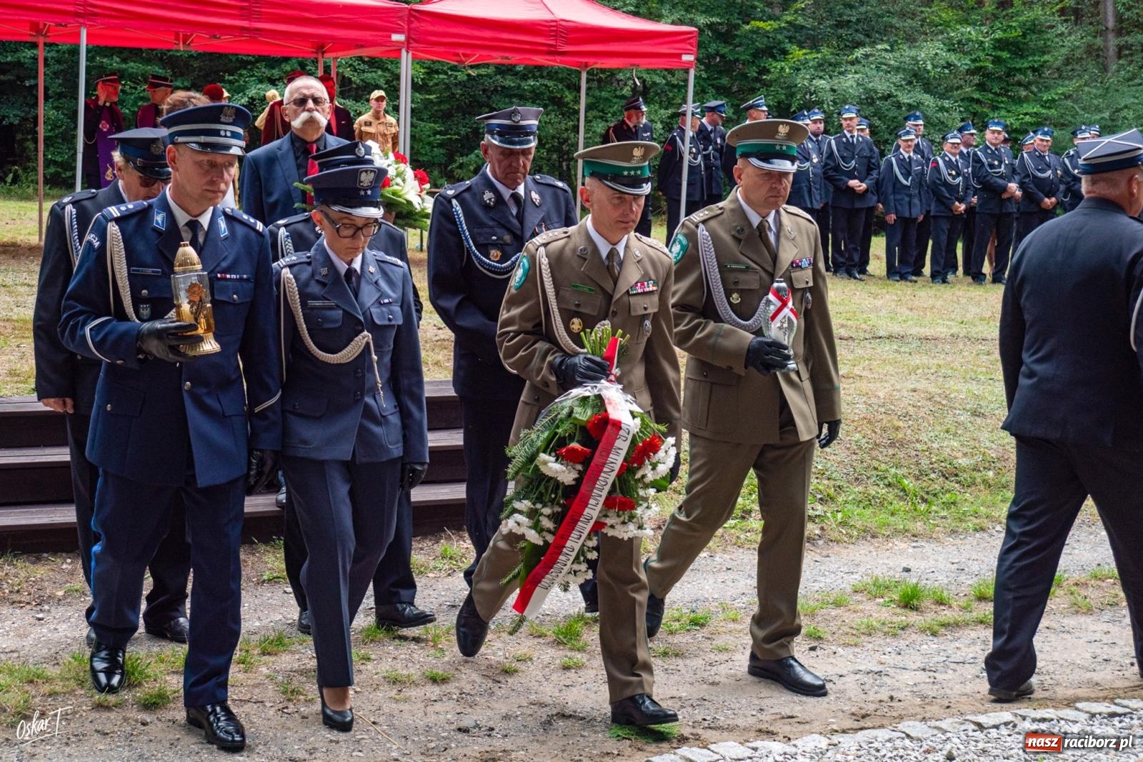 Zdjęcie w galerii na portalu naszraciborz.pl: 34. rocznica pożaru lasów. Hołd dla strażaków, którzy zginęli w walce z żywiołem wiadomości z regionu