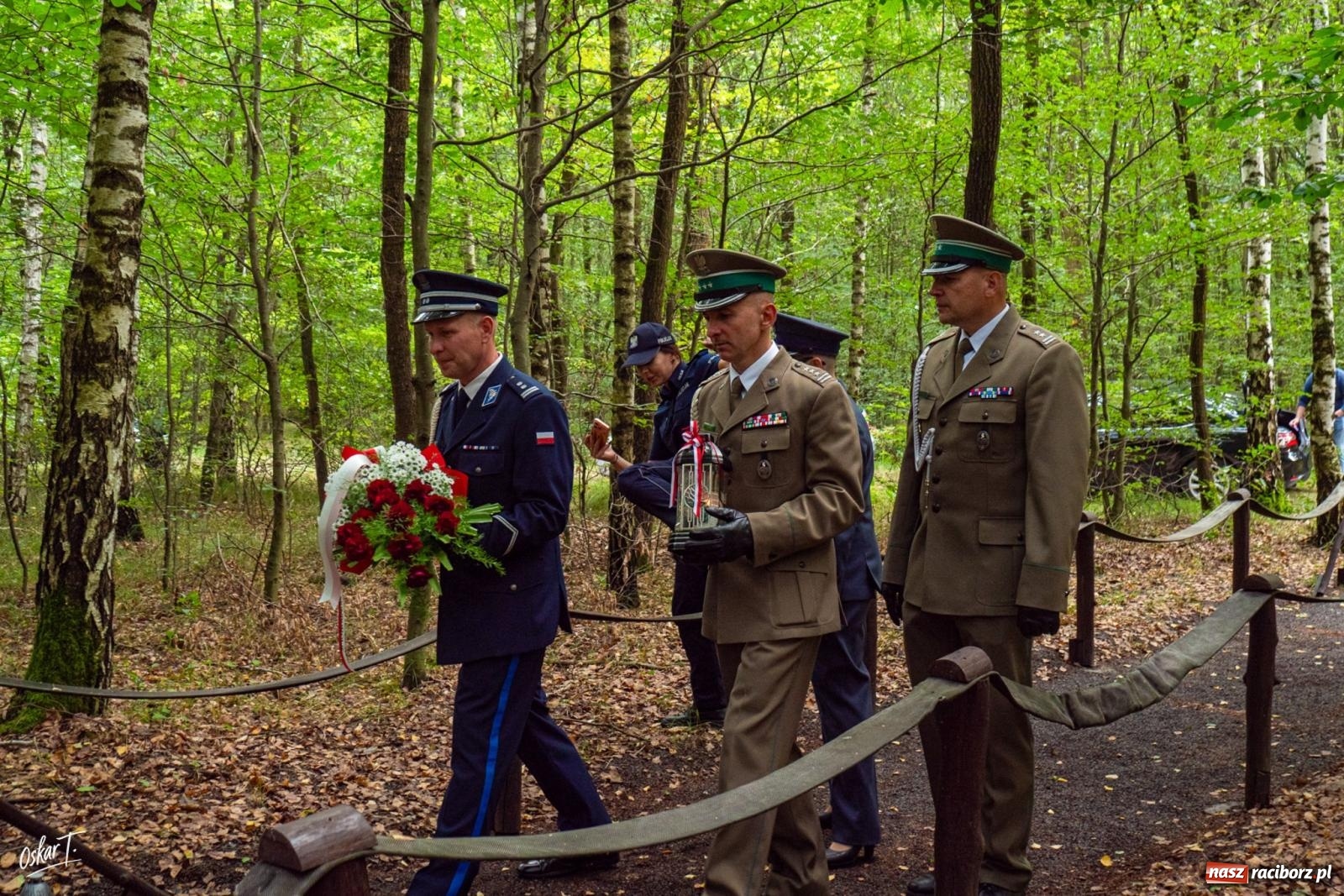 Zdjęcie w galerii na portalu naszraciborz.pl: 34. rocznica pożaru lasów. Hołd dla strażaków, którzy zginęli w walce z żywiołem wiadomości z regionu