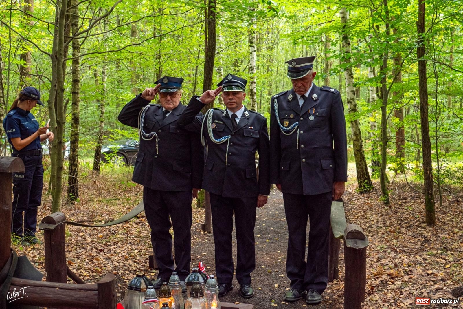 Zdjęcie w galerii na portalu naszraciborz.pl: 34. rocznica pożaru lasów. Hołd dla strażaków, którzy zginęli w walce z żywiołem wiadomości z regionu