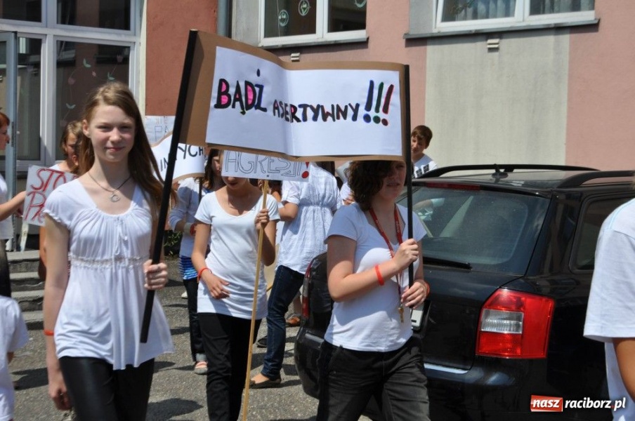 Zdjęcie w galerii na portalu naszraciborz.pl: W marszu promowali trzeźwość wiadomości z regionu