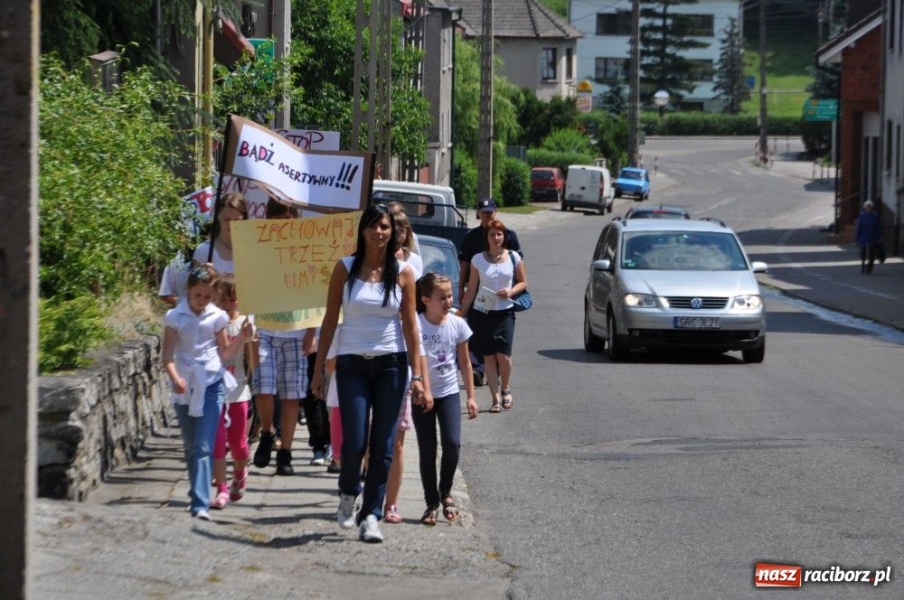 Zdjęcie w galerii na portalu naszraciborz.pl: W marszu promowali trzeźwość wiadomości z regionu