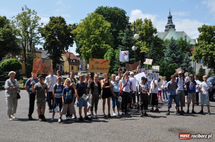 Zdjęcie w galerii na portalu naszraciborz.pl: W marszu promowali trzeźwość wiadomości z regionu