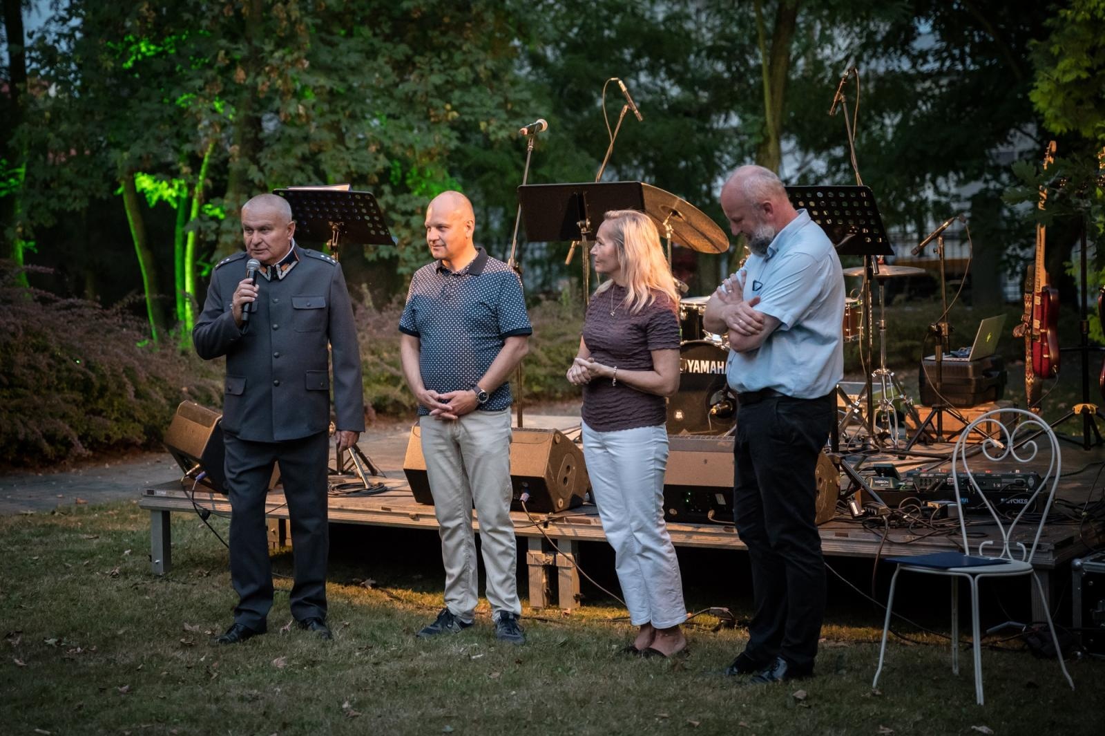 Zdjęcie w galerii na portalu naszraciborz.pl: Ponad 120 gości odkrywało tajemnice pałacu w Modzurowie [FOTO i WIDEO] wiadomości z regionu