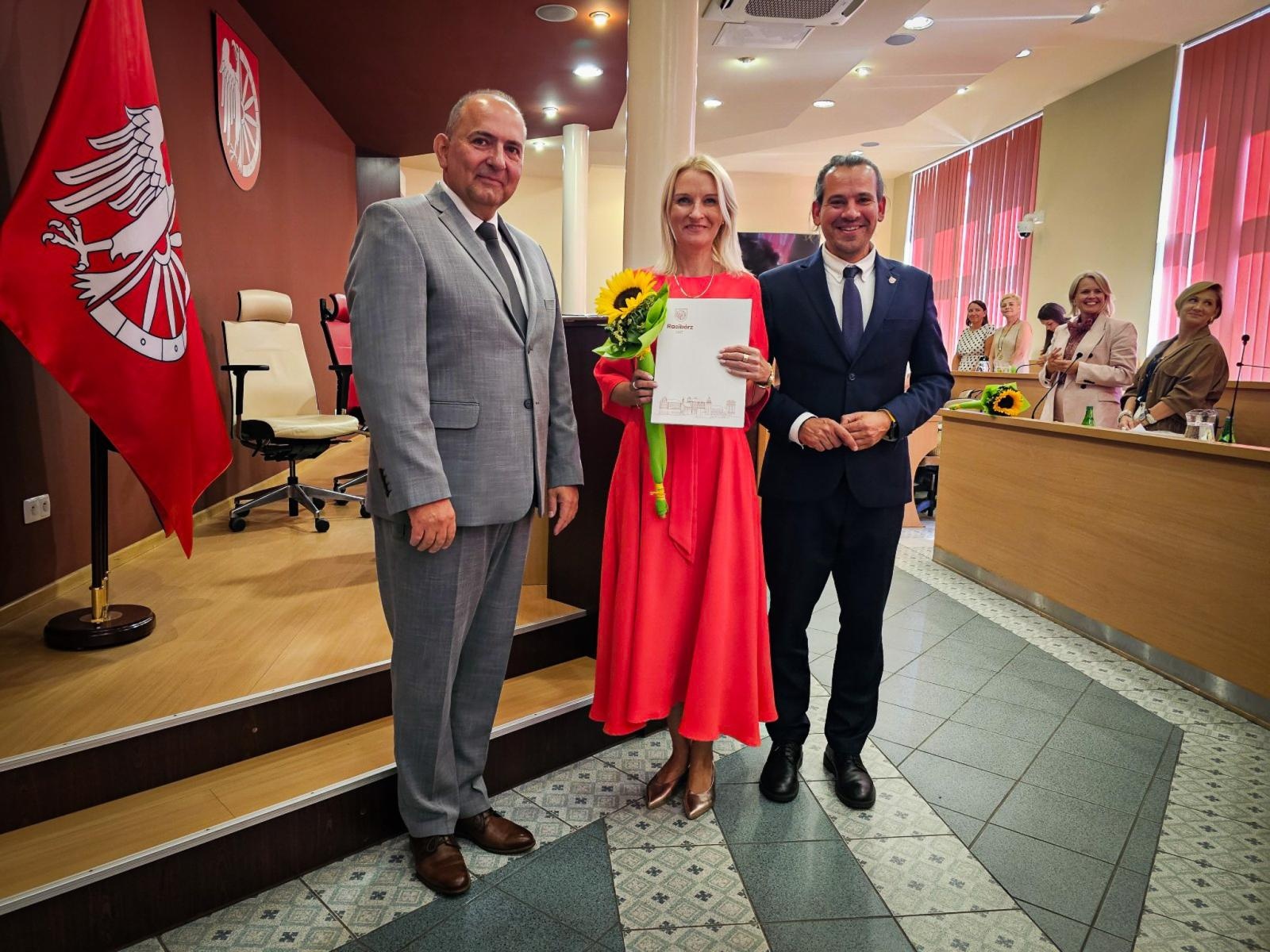 Zdjęcie w galerii na portalu naszraciborz.pl: Nominacje dla nowych dyrektorów raciborskich placówek oświatowych wiadomości z regionu