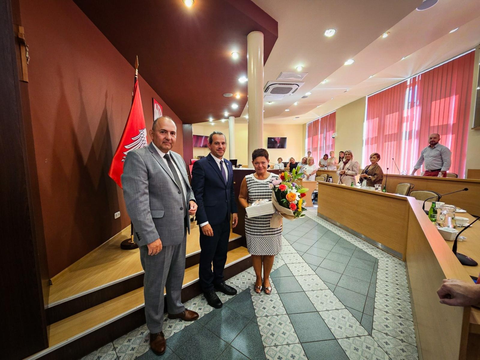 Zdjęcie w galerii na portalu naszraciborz.pl: Nominacje dla nowych dyrektorów raciborskich placówek oświatowych wiadomości z regionu