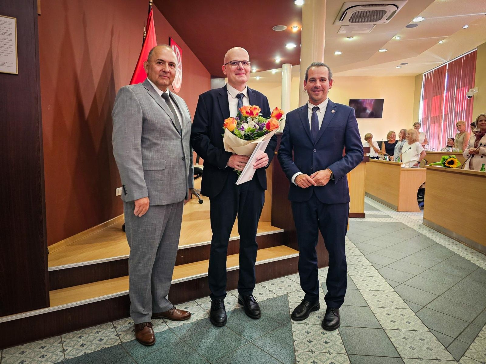 Zdjęcie w galerii na portalu naszraciborz.pl: Nominacje dla nowych dyrektorów raciborskich placówek oświatowych wiadomości z regionu