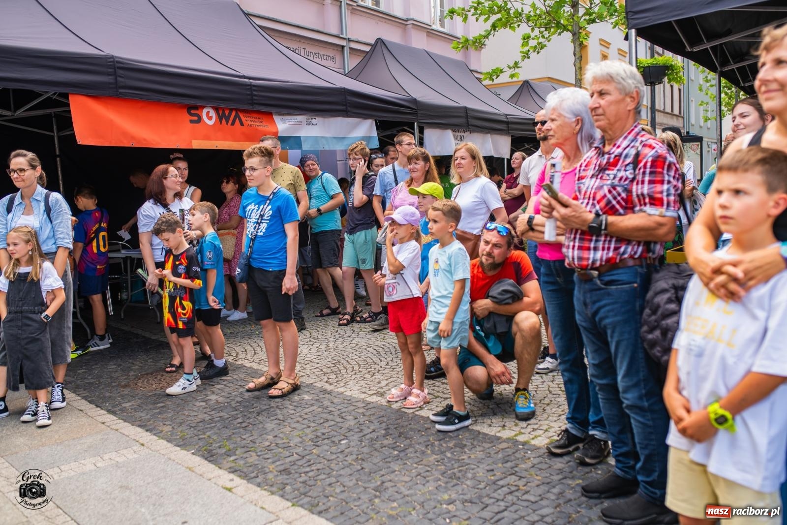 Zdjęcie w galerii na portalu naszraciborz.pl: Racibórz zamienił się w wielkie laboratorium. V Festiwal Odkrywców przyciągnął całe rodziny [FOTO i WIDEO] wiadomości z regionu