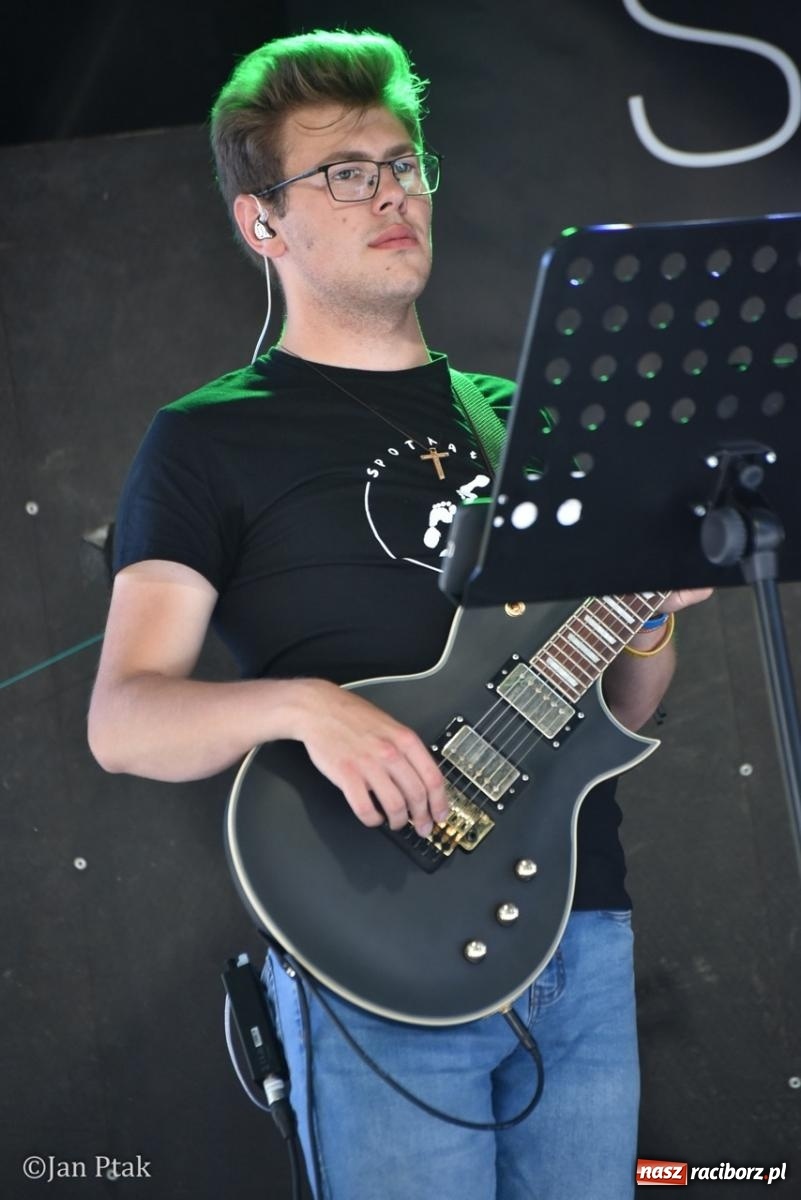 Zdjęcie w galerii na portalu naszraciborz.pl: Trwa XXXV Festiwal Spotkałem Pana w Raciborzu wiadomości z regionu