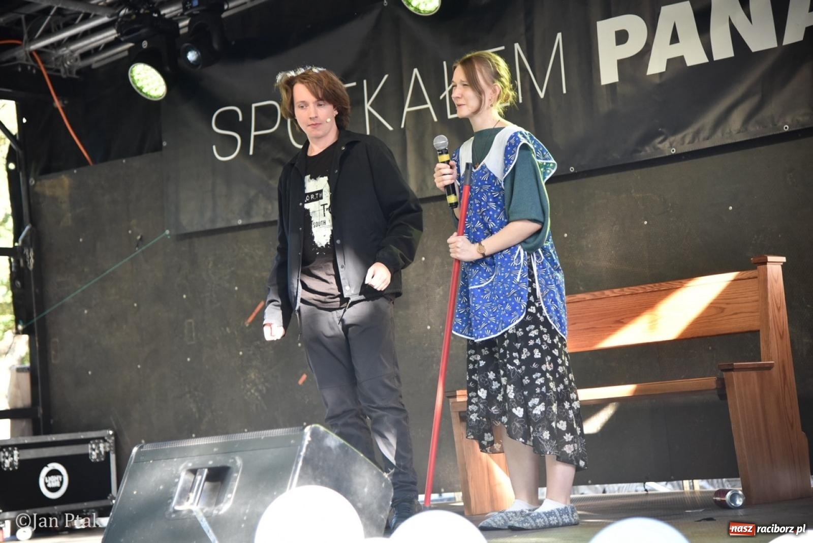 Zdjęcie w galerii na portalu naszraciborz.pl: Trwa XXXV Festiwal Spotkałem Pana w Raciborzu wiadomości z regionu