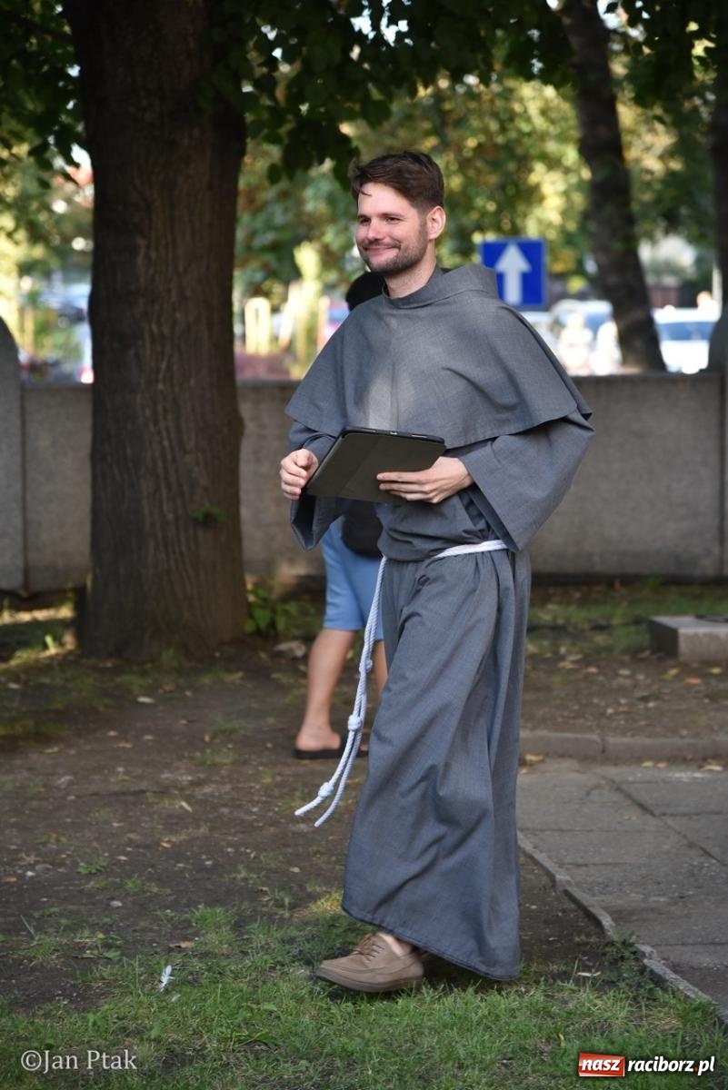 Zdjęcie w galerii na portalu naszraciborz.pl: Trwa XXXV Festiwal Spotkałem Pana w Raciborzu wiadomości z regionu
