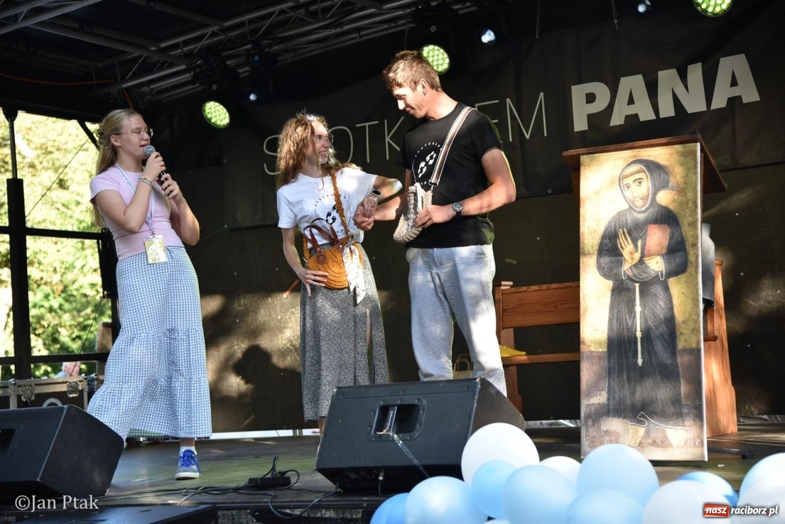 Zdjęcie w galerii na portalu naszraciborz.pl: Trwa XXXV Festiwal Spotkałem Pana w Raciborzu wiadomości z regionu