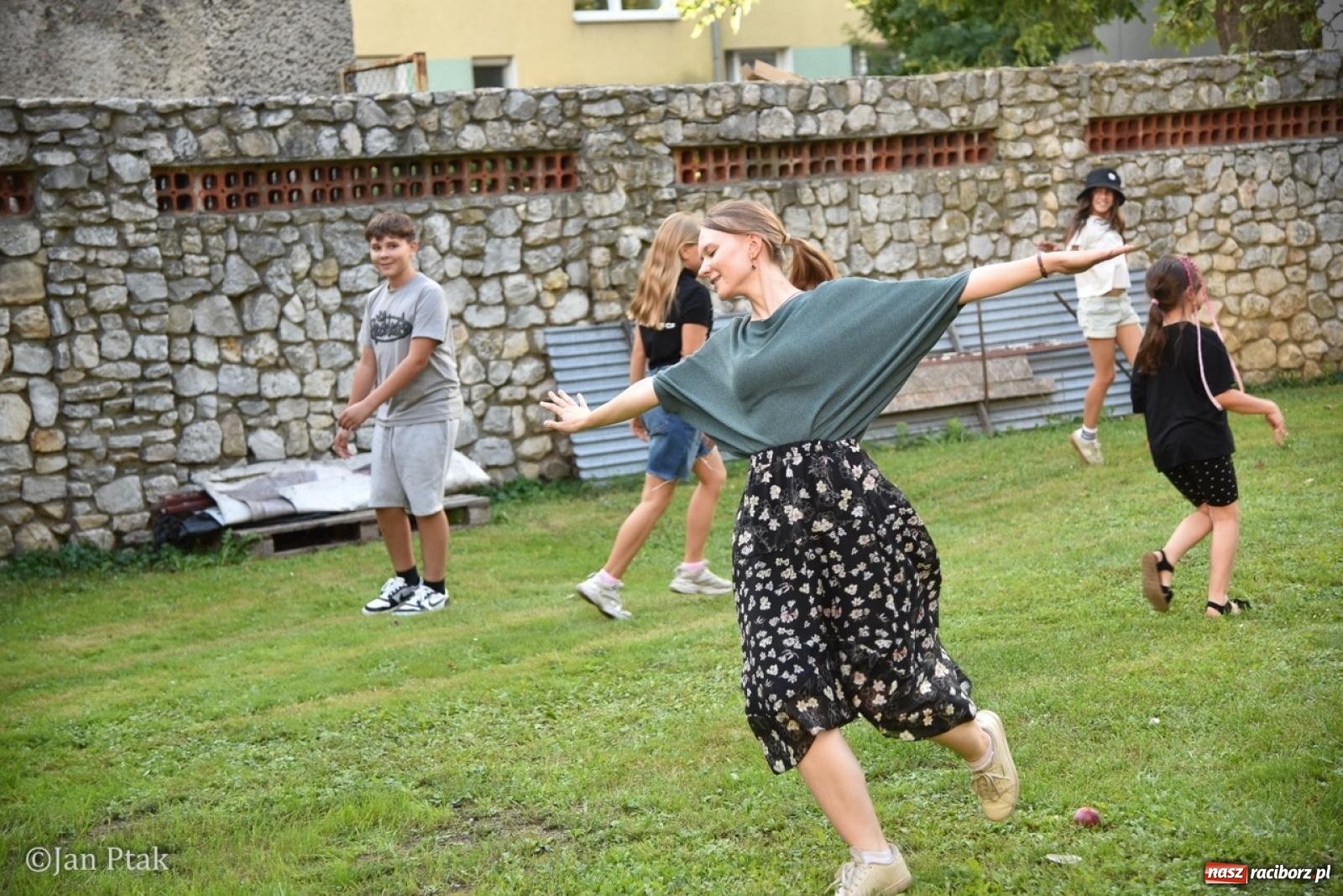 Zdjęcie w galerii na portalu naszraciborz.pl: Trwa XXXV Festiwal Spotkałem Pana w Raciborzu wiadomości z regionu