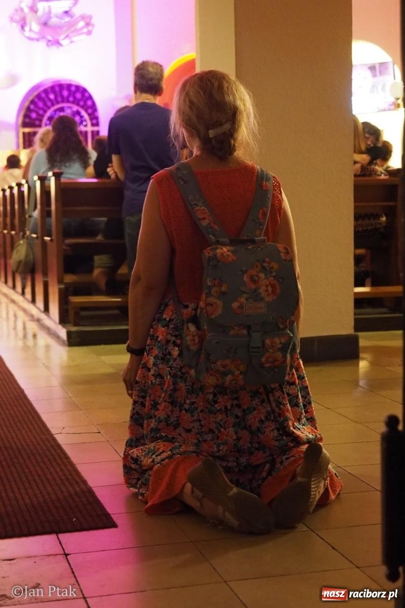 Zdjęcie w galerii na portalu naszraciborz.pl: Trwa XXXV Festiwal Spotkałem Pana w Raciborzu wiadomości z regionu